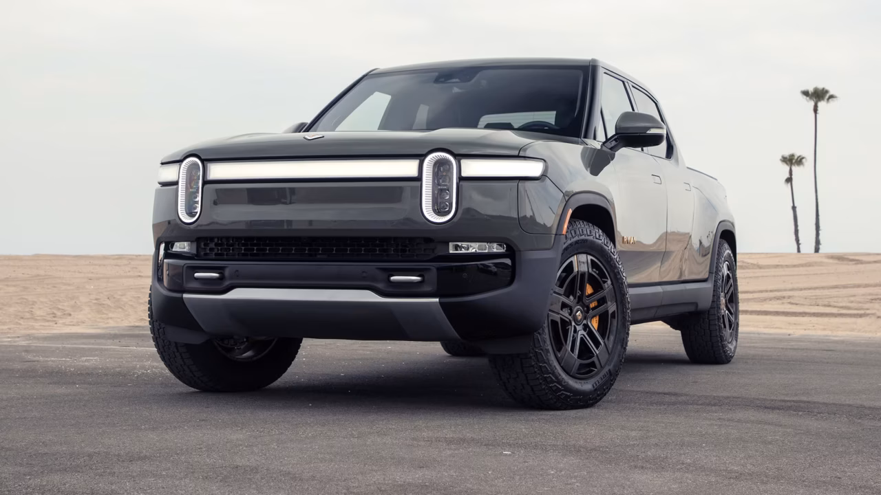 2023 rivian r1t exterior 30