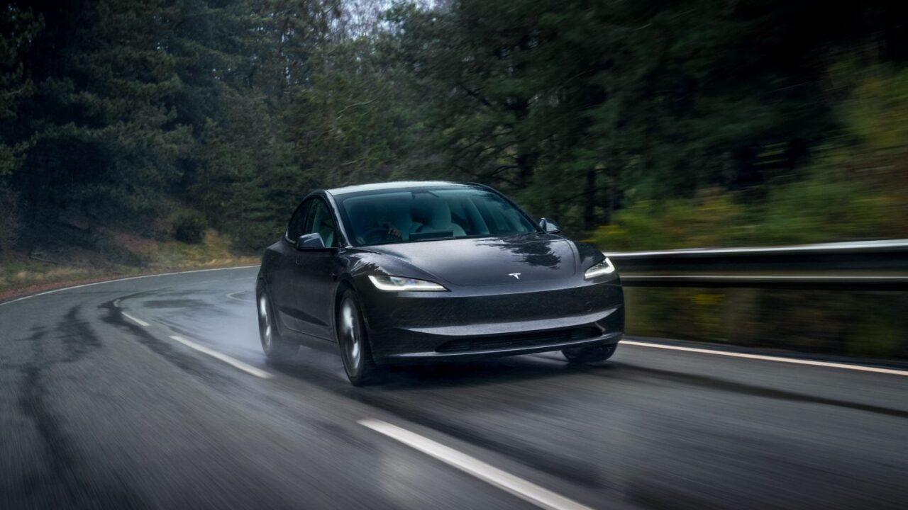 tesla model 3 lr rwd launches in the uk 1536x953