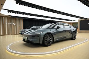 toyota bz7 electric sedan unveiled with flagship size and styling packs avalon ev vibes 17 3
