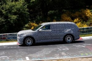 2026 genesis gv90 three row luxury electric suv caught lapping the nurburgring in anger 33 11