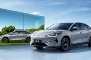 BYD new e7 EV 1 2
