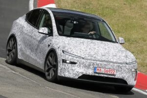 Tesla Model Y Performance dynamic front 3 4 ixyypt 7
