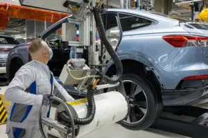 audi q4 e tron produktion production zwickau min 1400x700.jpg 5