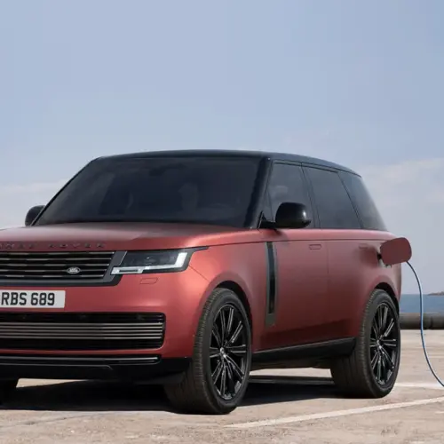 range rover sv phev 2022 02 1400x700.png 7