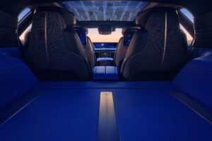 cadillac celestiq 305 5