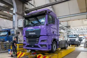man etruck etgx e lkw electric truck produktion production 2025 05 min 1400x933.jpeg 8