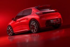 peugeot e208 gti 50 1 5
