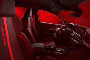 peugeot e208 gti 53 1 8