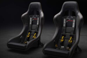 xiaomi su7 ultra nurburgring limited edition 4 5