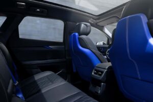 2026 cadillac optiq v7 10