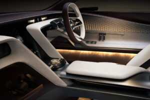 29 EXP 15 Interior 17
