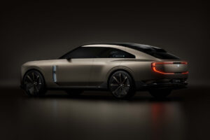 4 EXP 15 Exterior 14