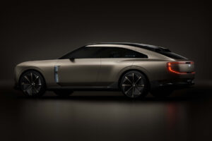 5 EXP 15 Exterior 6