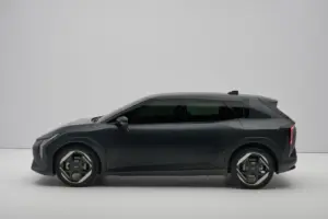 imgi 6 kia ev4 hachback uk 2025 06 1400x933.jpeg 6