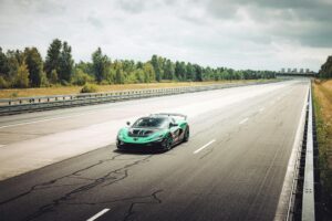 imgi 93 Rimac Nevera R Elektroauto Hypercar Weltrekord Elektromotor 8 6