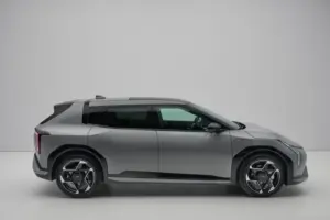imgi 9 kia ev4 hachback uk 2025 03 1400x933.jpeg 3