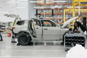 rivian r2 3