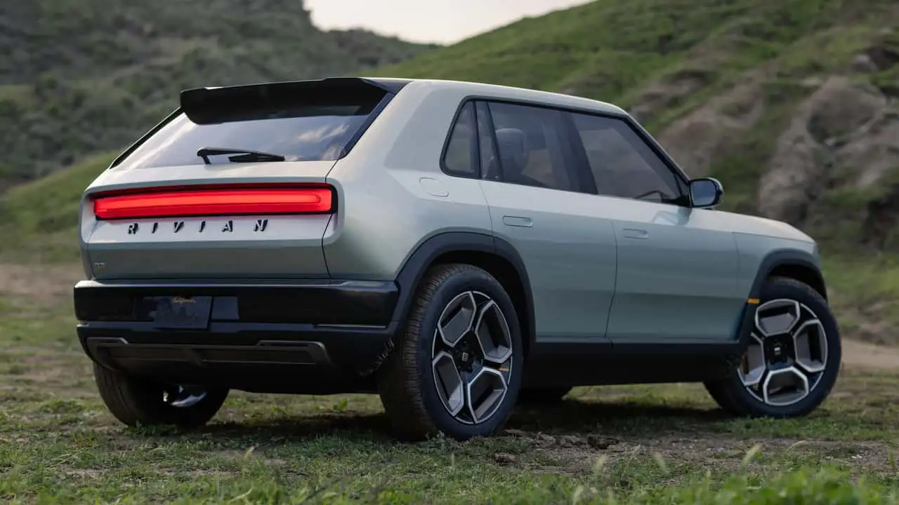 rivian r3 1