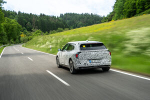 Original 28061 kia ev4 undergoes testing in europe16 4