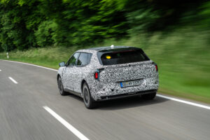 Original 28062 kia ev4 undergoes testing in europe15 5