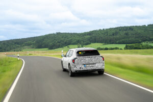 Original 28068 kia ev4 undergoes testing in europe09 11