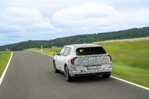 Original 28069 kia ev4 undergoes testing in europe08 12