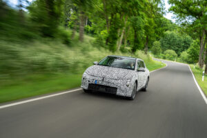 Original 28071 kia ev4 undergoes testing in europe06 14