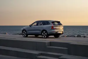 Volvo closes EX90 orders 1 4