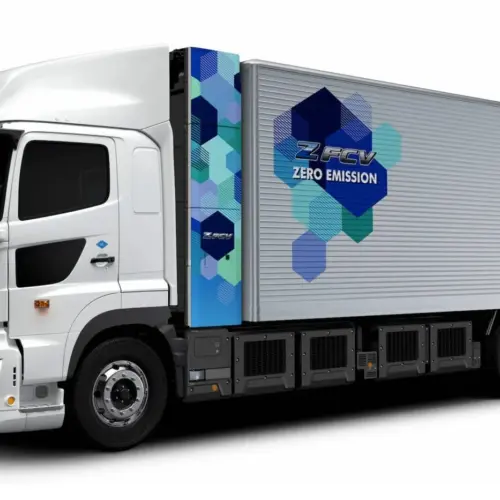 hino profia z fcv front 2025 1400x933.jpg 5