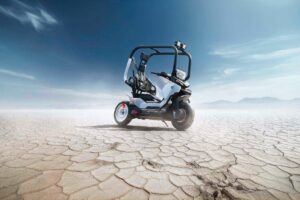 imgi 12 BMW Motorrad Vision CE 01 2