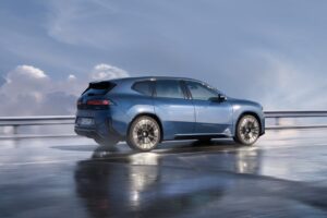 imgi 150 all new 2026 bmw ix3 electric suv debuts with futuristic design 463 hp and 500 mile range 4 25