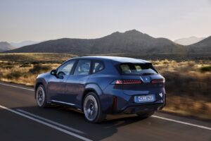 imgi 217 all new 2026 bmw ix3 electric suv debuts with futuristic design 463 hp and 500 mile range 71 18