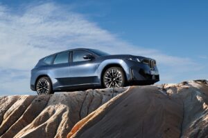imgi 262 all new 2026 bmw ix3 electric suv debuts with futuristic design 463 hp and 500 mile range 116 8