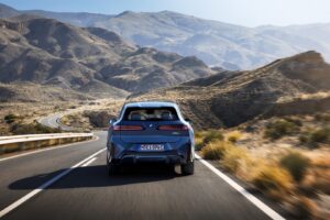 imgi 263 all new 2026 bmw ix3 electric suv debuts with futuristic design 463 hp and 500 mile range 117 9