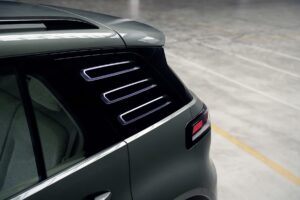 imgi 81 volkswagen reveals new electric crossover concept calls it id cross 16 36