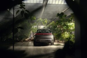 imgi 86 volkswagen reveals new electric crossover concept calls it id cross 21 39