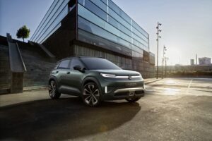 imgi 93 volkswagen reveals new electric crossover concept calls it id cross 28 12