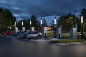 전기차 충전, 주유만큼 빠르게… 벤츠·알피트로닉 초고속 충전 시스템 공동 개발 3 전기차 충전, 주유만큼 빠르게… 벤츠·알피트로닉 초고속 충전 시스템 공동 개발 mercedes benz high power charging usa charging stations hpc cropped 1400x933.jpeg 3