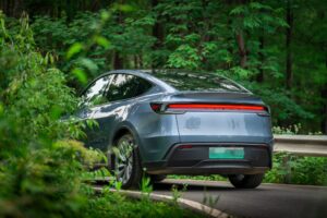 tesla model y china blue rear 2048x1365 1 2