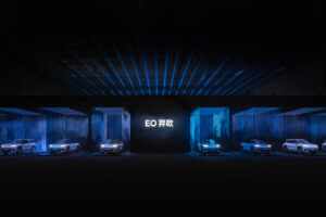 B952E37B 41BD 60F7 5294 AE4AEE439294 5