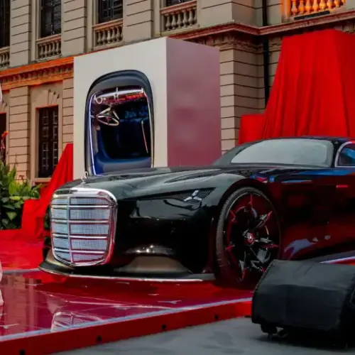 Mercedes Vision Iconic EV 1 3