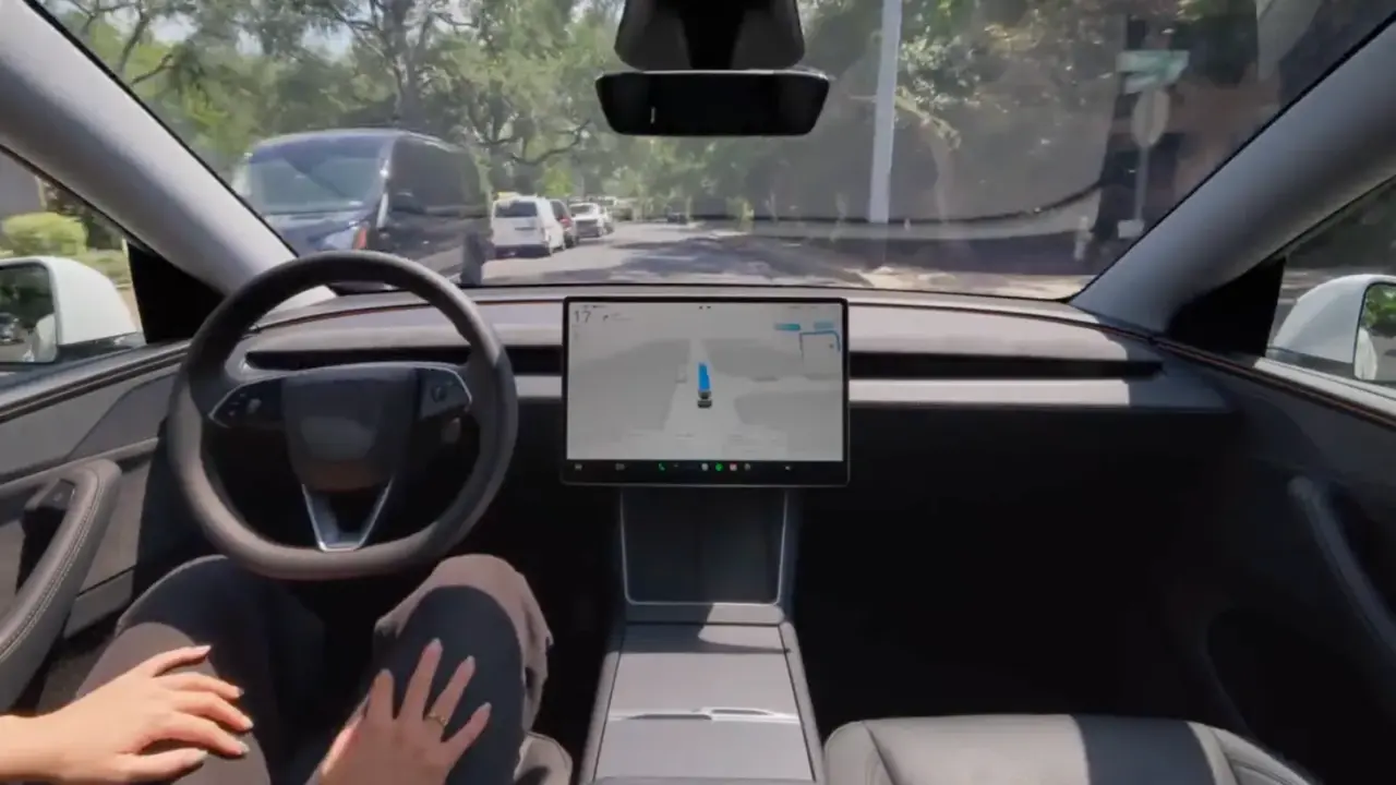 Tesla Self Driving FSD Hero 3