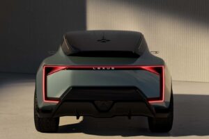 imgi 272 lexus ls coupe concept 40