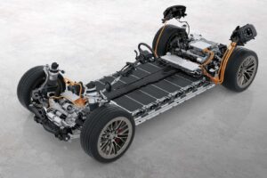porsche cayenne electric chassis mit batterie und antrieb 12