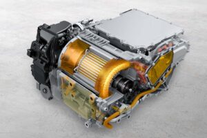 porsche cayenne electric der neue heckmotor 1 8