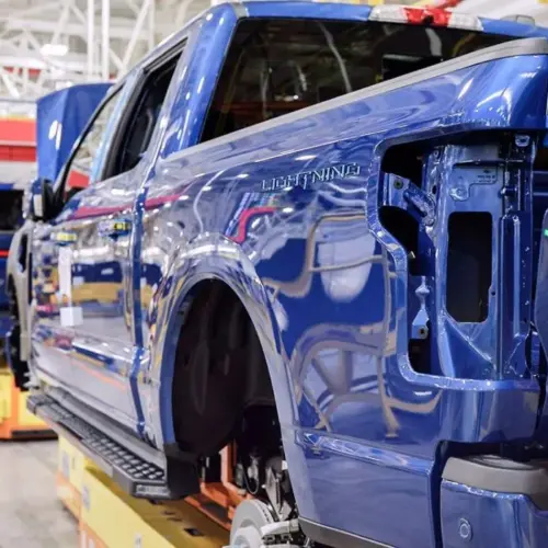 ford f 150 lightning produktion production 2023 02 min 1400x700.jpg 5