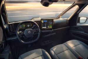 imgi 12 renault trafic e tech 2025 1 1400x933 1 7