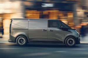 imgi 5 renault trafic e tech 2025 9 1400x933 1 2