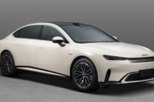 스마트 #6 EHD, 1,810km 주행 가능한 플러그인 하이브리드 공개 7 1000034271 800x439 1 7