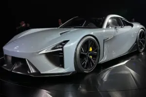 전설의 슈퍼카 렉서스 LFA, 전기차로 부활 시동… 전고체 배터리 승부수 띄우나 3 Lexus Sport concept JMS 25 SJ 6 3